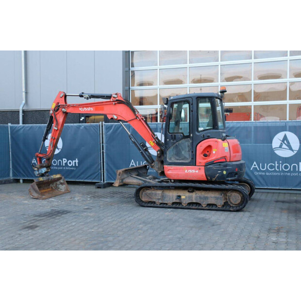 2019 KUBOTA U55-4-45470310