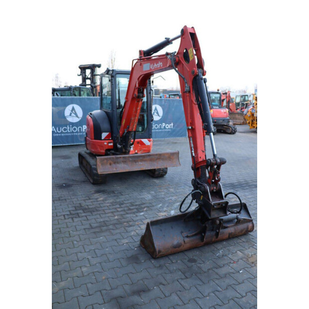 2019 KUBOTA U36-4-45470370