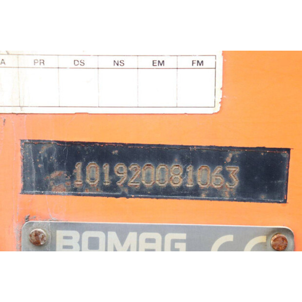 2009 بوماج BW151AD-4-45470645