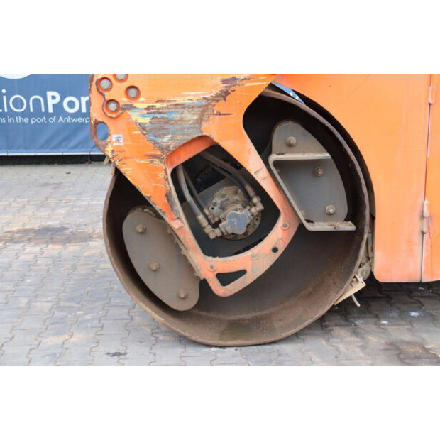 2009 بوماج BW151AD-4-45470648