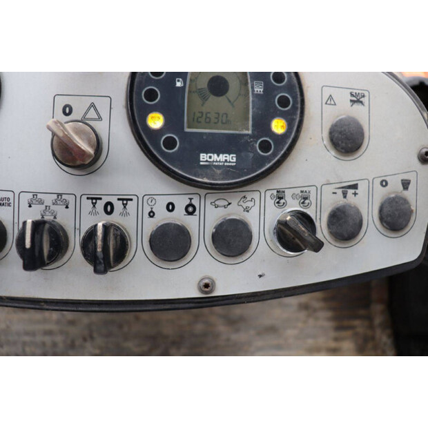 2009 بوماج BW151AD-4-45470672