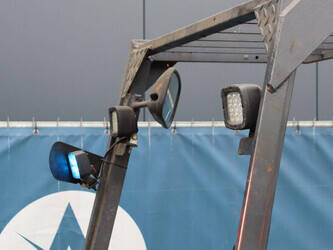 1998-still-r60-40-1423952-45470688