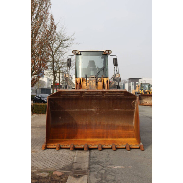 2016 ليبهير L566-45470717