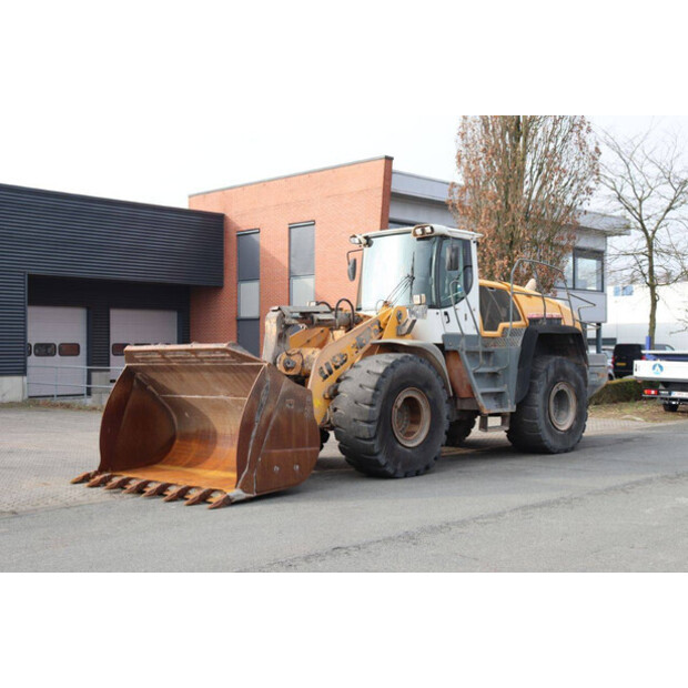 2016 ليبهير L566-45470718