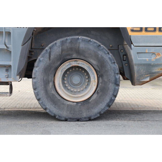 2016 ليبهير L566-45470724