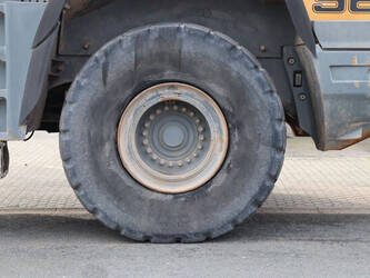 2016-liebherr-l566-1423953-45470724