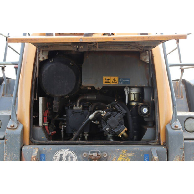 2016 ليبهير L566-45470735