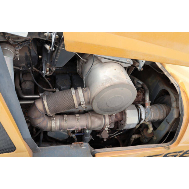 2016 ليبهير L566-45470749