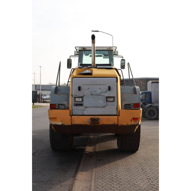 2001 ليبهير L544-45470766