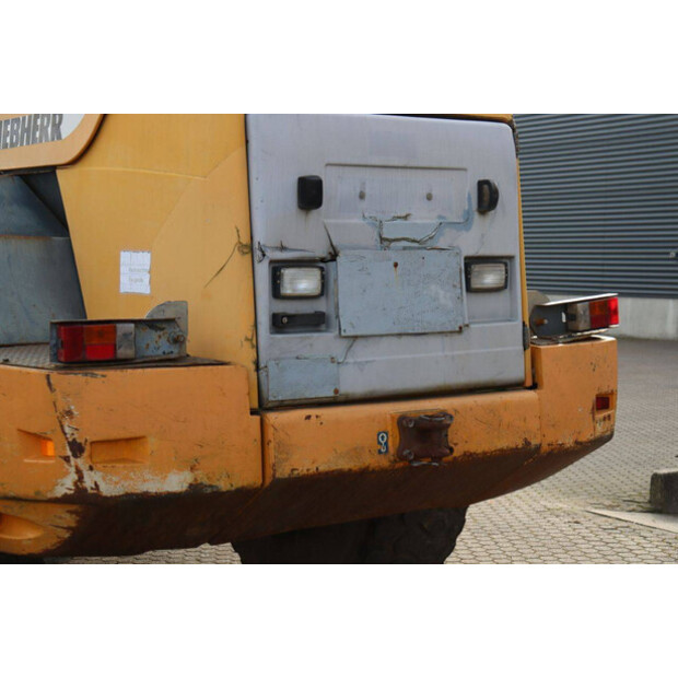 2001 ليبهير L544-45470779