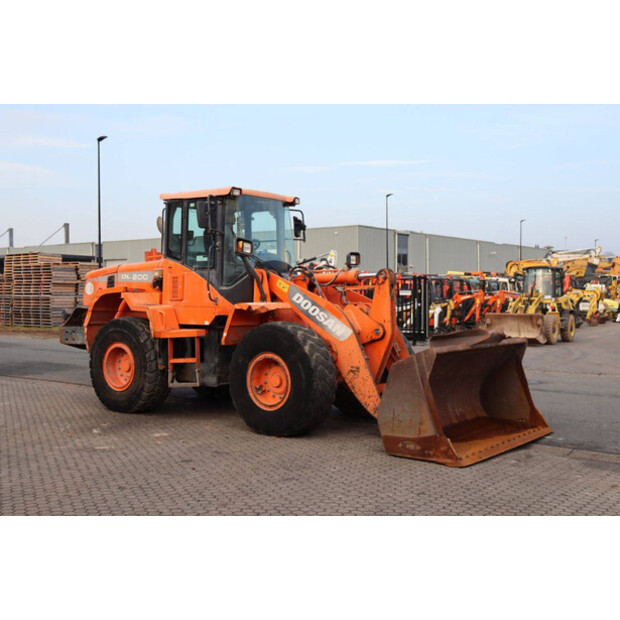 2015 دووسان DL200-3-45470810