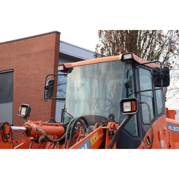 2015 دووسان DL200-3-45470815