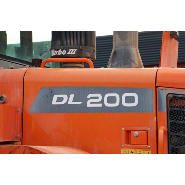 2015 دووسان DL200-3-45470821