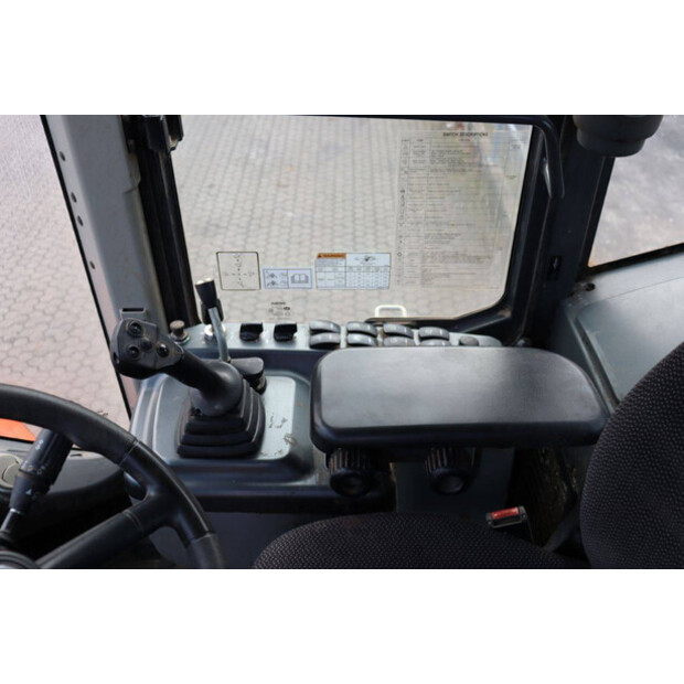 2015 دووسان DL200-3-45470834