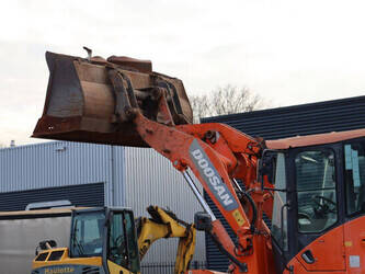 2015-doosan-dl200-3-1423955-45470853