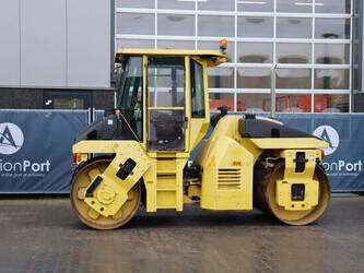 صورة ل معدات رص 2004 ديناباك CC222HF