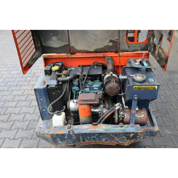 2001 KUBOTA KC100H-45470980