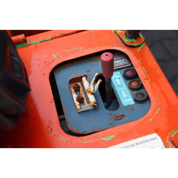 2001 KUBOTA KC100H-45470996