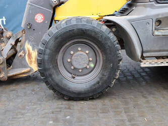 2020-ahlmann-as700-45471011