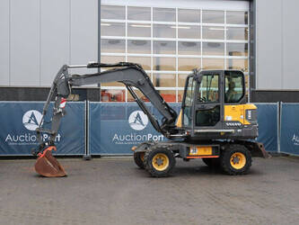 Image for 2017 Volvo EW60E