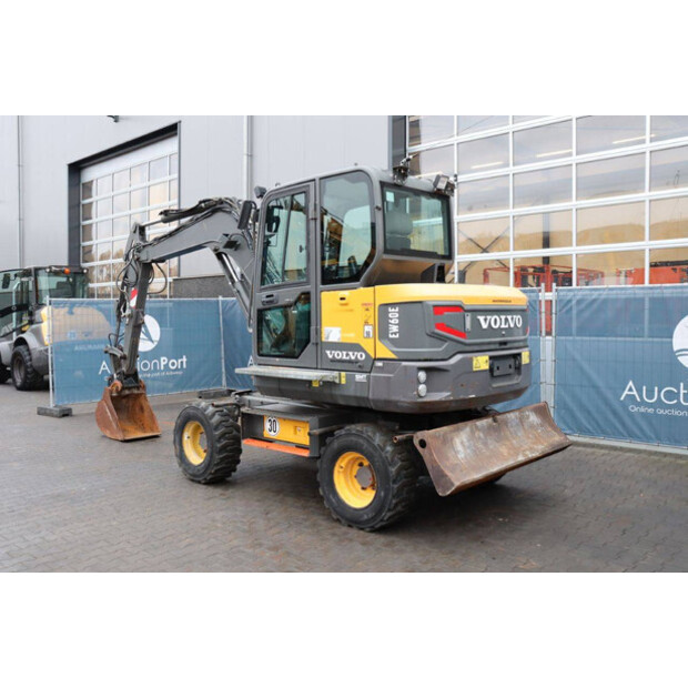 2017 Volvo EW60E-45471052