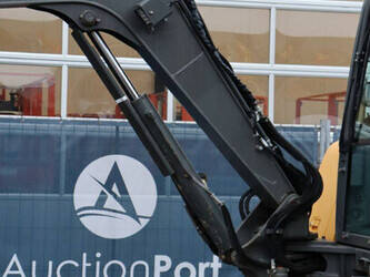 2017-volvo-ew60e-1423961-45471061