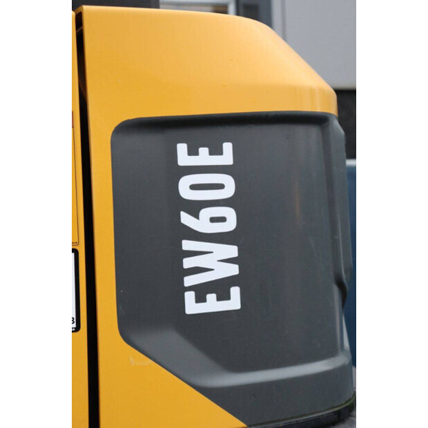 2017 Volvo EW60E-45471075