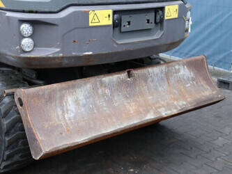 2017-volvo-ew60e-1423961-45471076