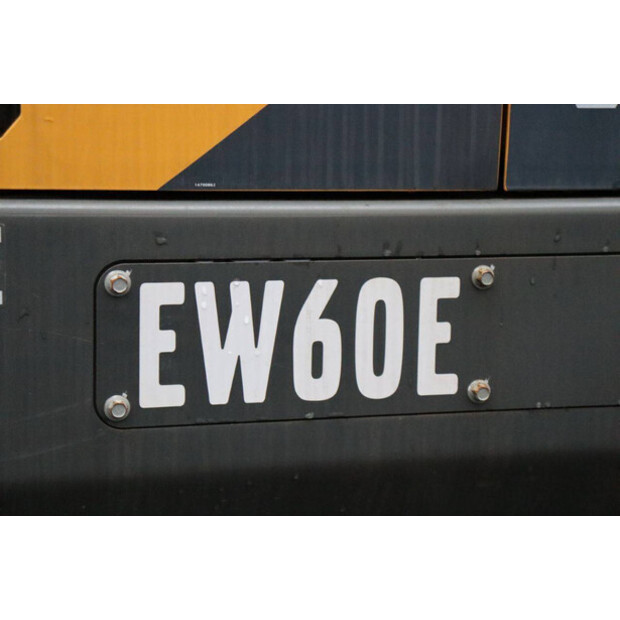 2017 Volvo EW60E-45471080