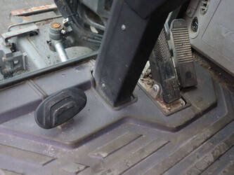 2017-volvo-ew60e-1423961-45471088