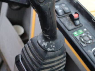 2017-volvo-ew60e-1423961-45471090