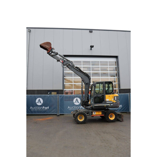 2017 Volvo EW60E-45471102