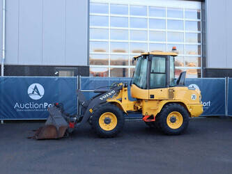 Image for 2021 Volvo L30G