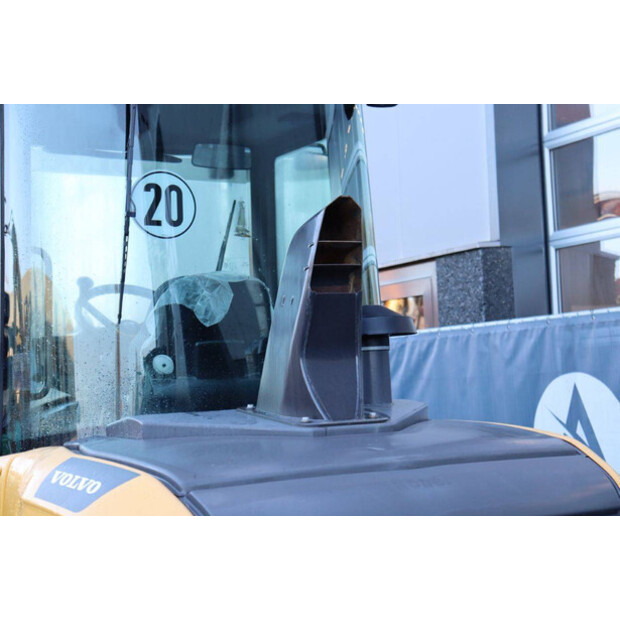 2021 Volvo L30G-45471227