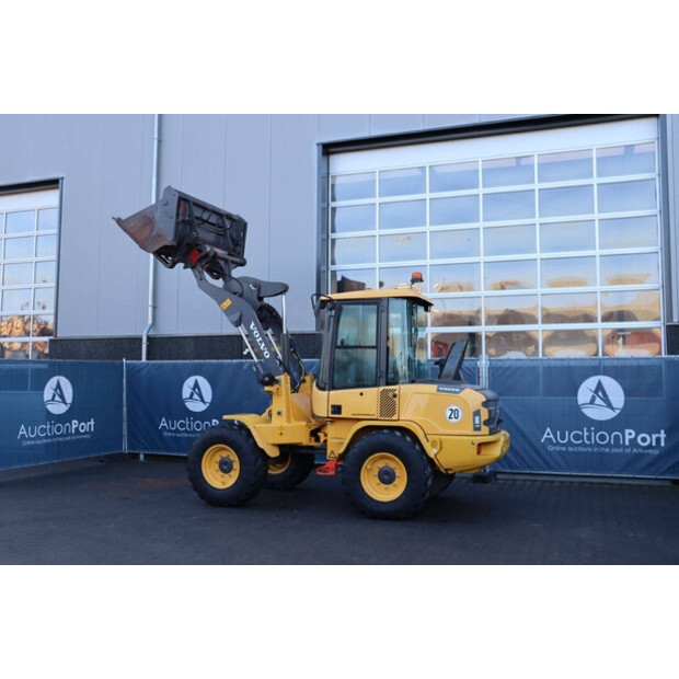 2021 Volvo L30G-45471253