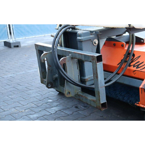 2004 Tuchel Plus P1 180 HS 560-45471265