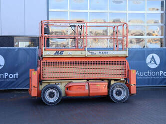 Image for LIFTS 2013 JLG M3369