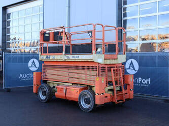 2013-jlg-m3369-1423969-45471391