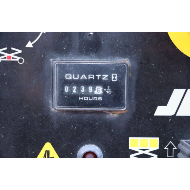 2013 جيه ال جي M3369-45471405