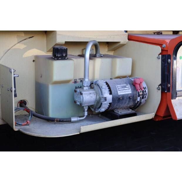 2013 جيه ال جي M3369-45471408