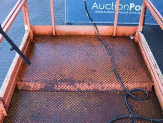 2013-jlg-m3369-1423969-45471410