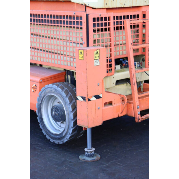 2013 جيه ال جي M3369-45471415