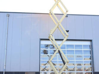 2013-jlg-m3369-1423969-45471417