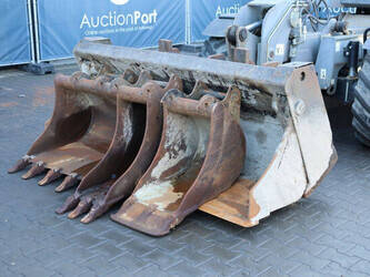 2012-haulotte-mjx-970-45471548