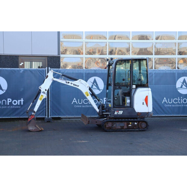 2016 BOBCAT E19-45471603