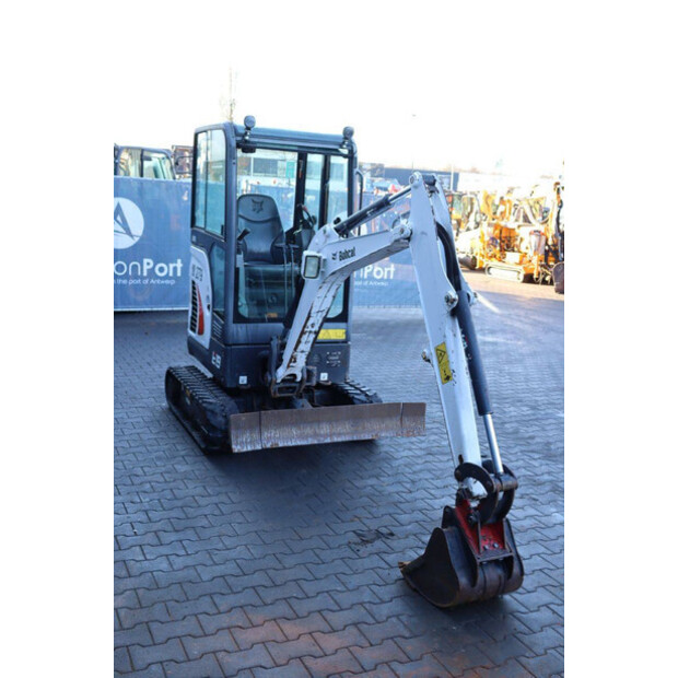 2016 BOBCAT E19-45471609