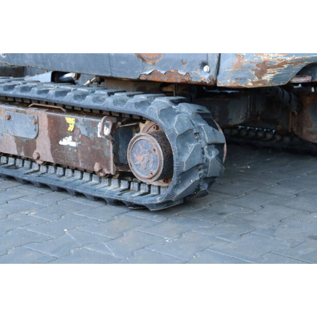 2016 BOBCAT E19-45471626