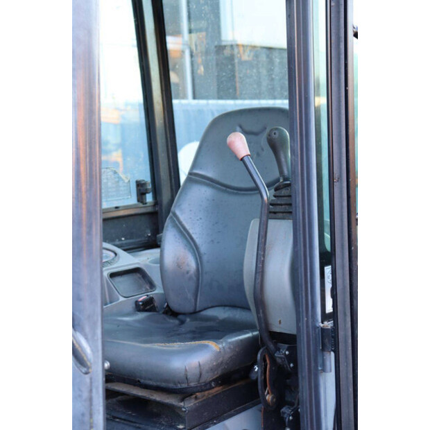 2016 BOBCAT E19-45471629