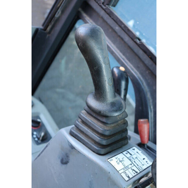 2016 BOBCAT E19-45471631