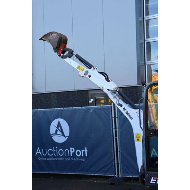 2016 BOBCAT E19-45471638